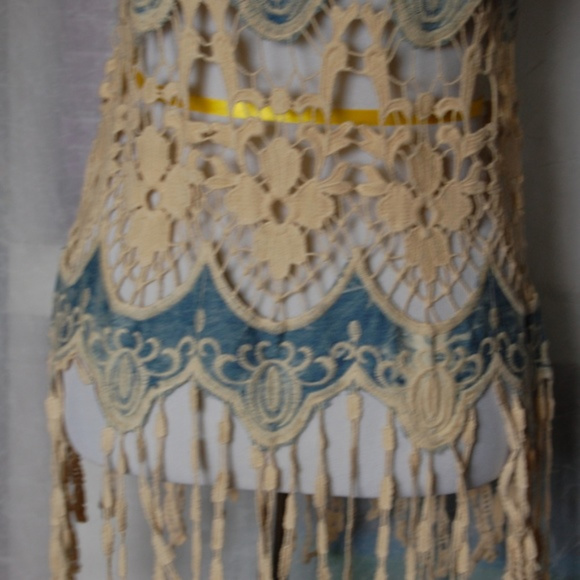 MAY & JULY Tie Dye Crochet Lace Top - Picture 3 of 6